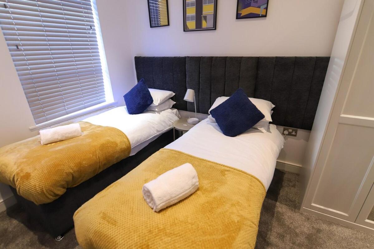 New- Modern 2Br Apt Wifi Sleep5 City Centre シェフィールド エクステリア 写真